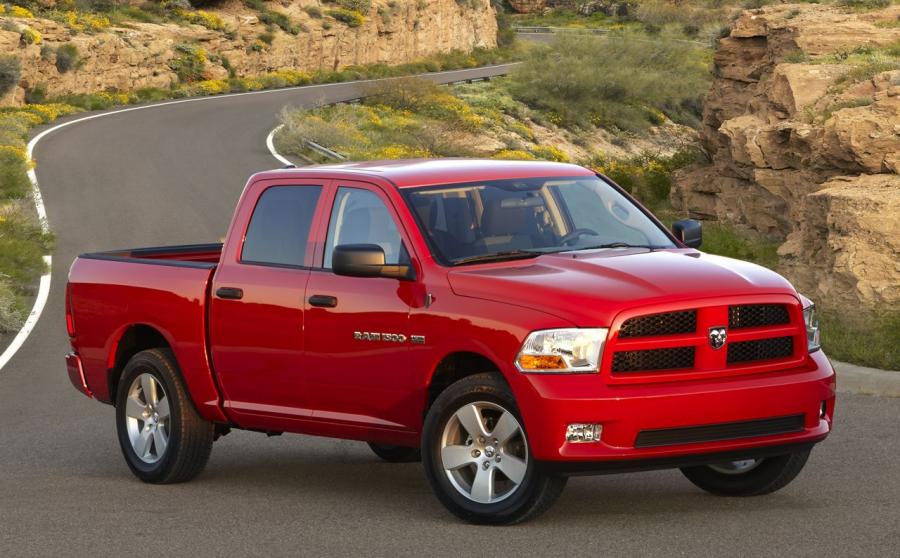  Dodge Ram 1500 Express 2012 года  (фото 4 из 7)